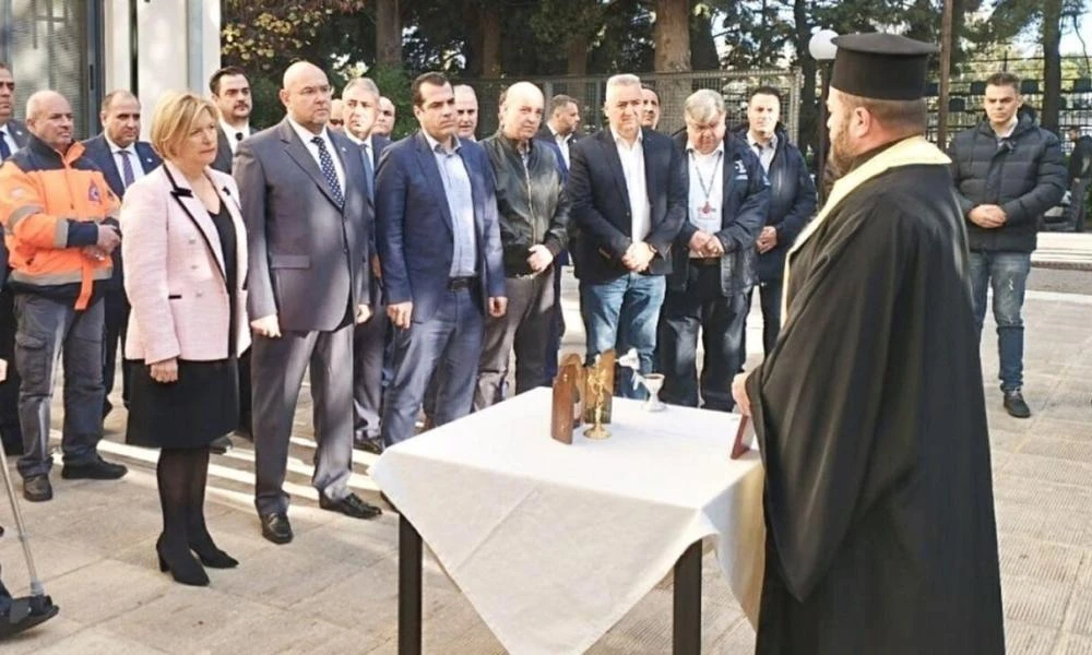 Ημέρα τιμής και μνήμης για το ΕΚΑΒ: Επιμνημόσυνη δέηση για τους πεσόντες στο καθήκον
